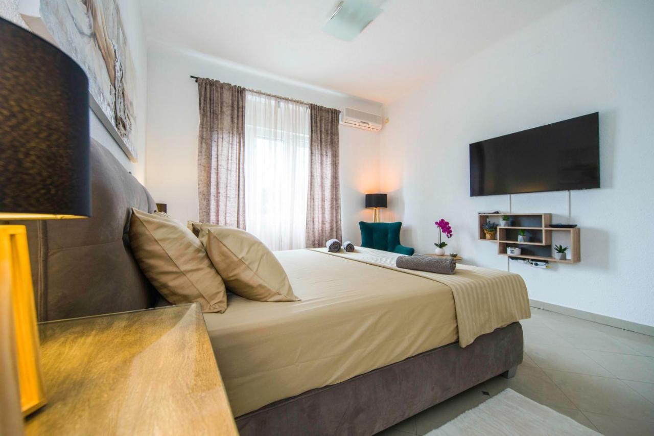 Apartment Alice Central Luxe Σπλιτ Εξωτερικό φωτογραφία