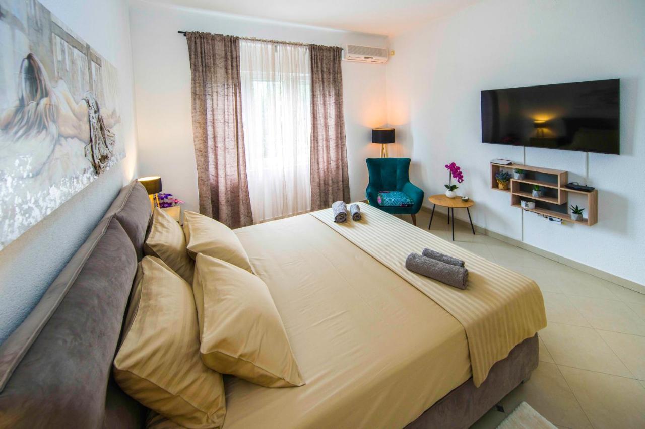 Apartment Alice Central Luxe Σπλιτ Εξωτερικό φωτογραφία
